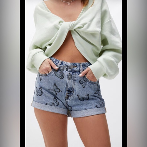 PacSun Blue Jean Shorts Distressed Cuffed Hem - Picture 1 of 13